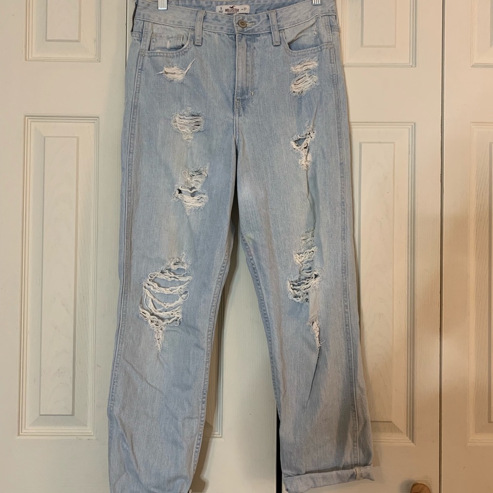 Ripped Straight Leg Mom Jeans